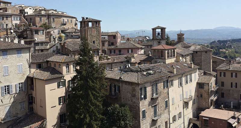 Perugia: 4 places to visit in the heart of Umbria - city perugia