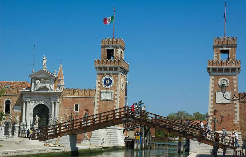 Une visite thématique de Venise, la ville des ponts - ponte dell arsenale