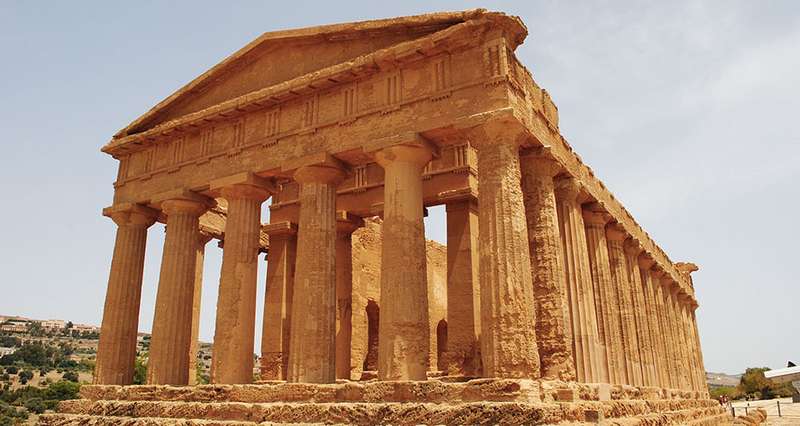Vacation in Sicily : The 4 most beautiful archaeological sites - agrigento1