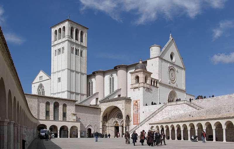 La Basilique de Saint-François d’Assise : Un des trésors de l’art religieux italien - basilica san francesco