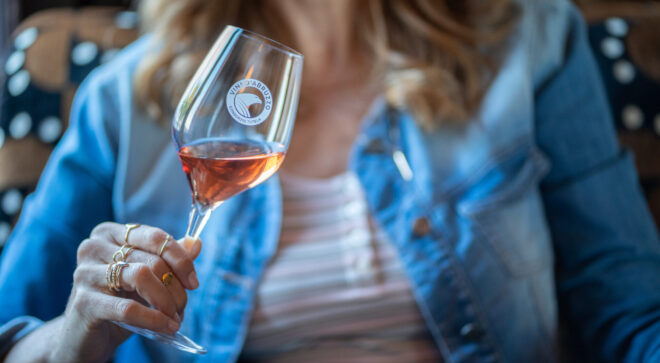 cerasuolo-glass-of-wine