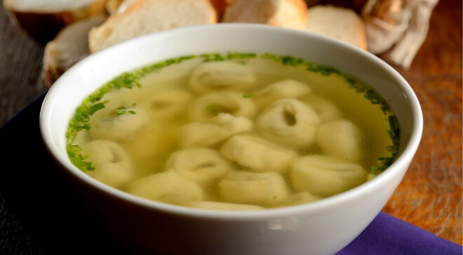 post-article-blog-easter-paques-Cappelletti-brodo (5)