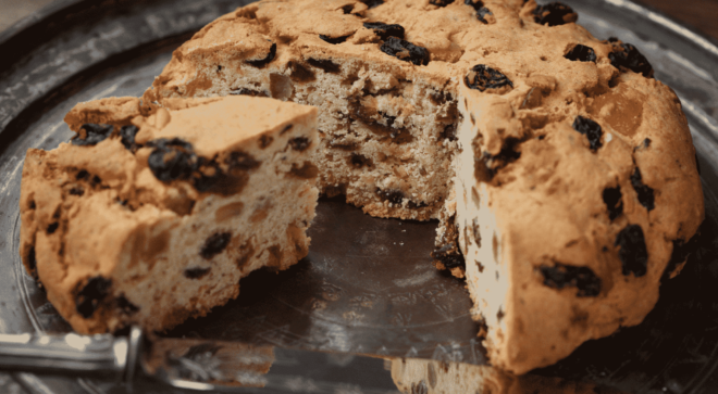 specialty-specialite-Panettone-Genovese (1)